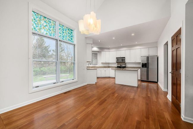 7635 Forest Knoll Dr, House other with 4 bedrooms, 3 bathrooms and null parking in Dublin OH | Image 4