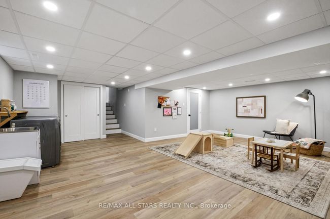 55 Blake St, House other with 4 bedrooms, 2 bathrooms and 4 parking in Stouffville ON | Image 33