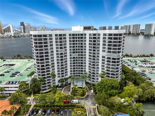 apt-305-3600 Mystic Pointe Dr, Aventura, FL, 33180-2556 | Card Image