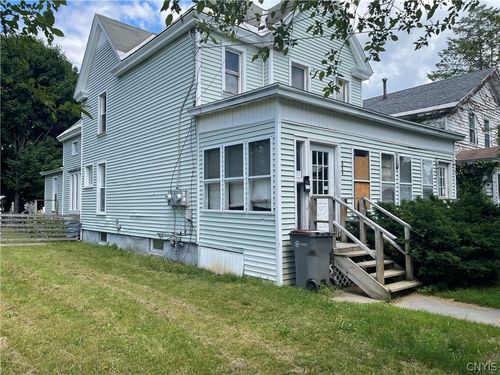 424 W Court St, Rome, NY, 13440-4940 | Card Image