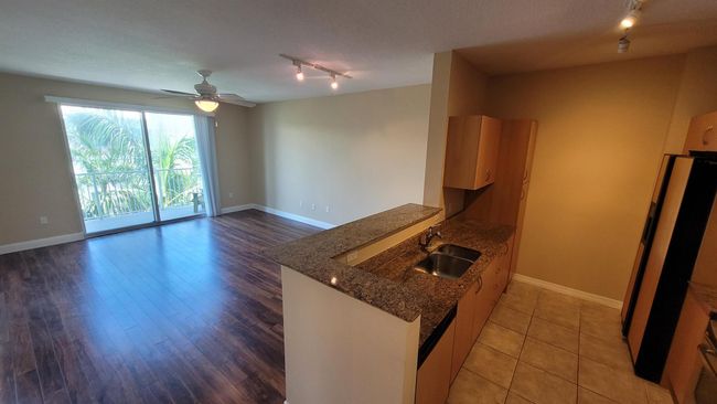 APT-622 - 804 E Windward Way, Condo with 1 bedrooms, 1 bathrooms and null parking in Lantana FL | Image 5