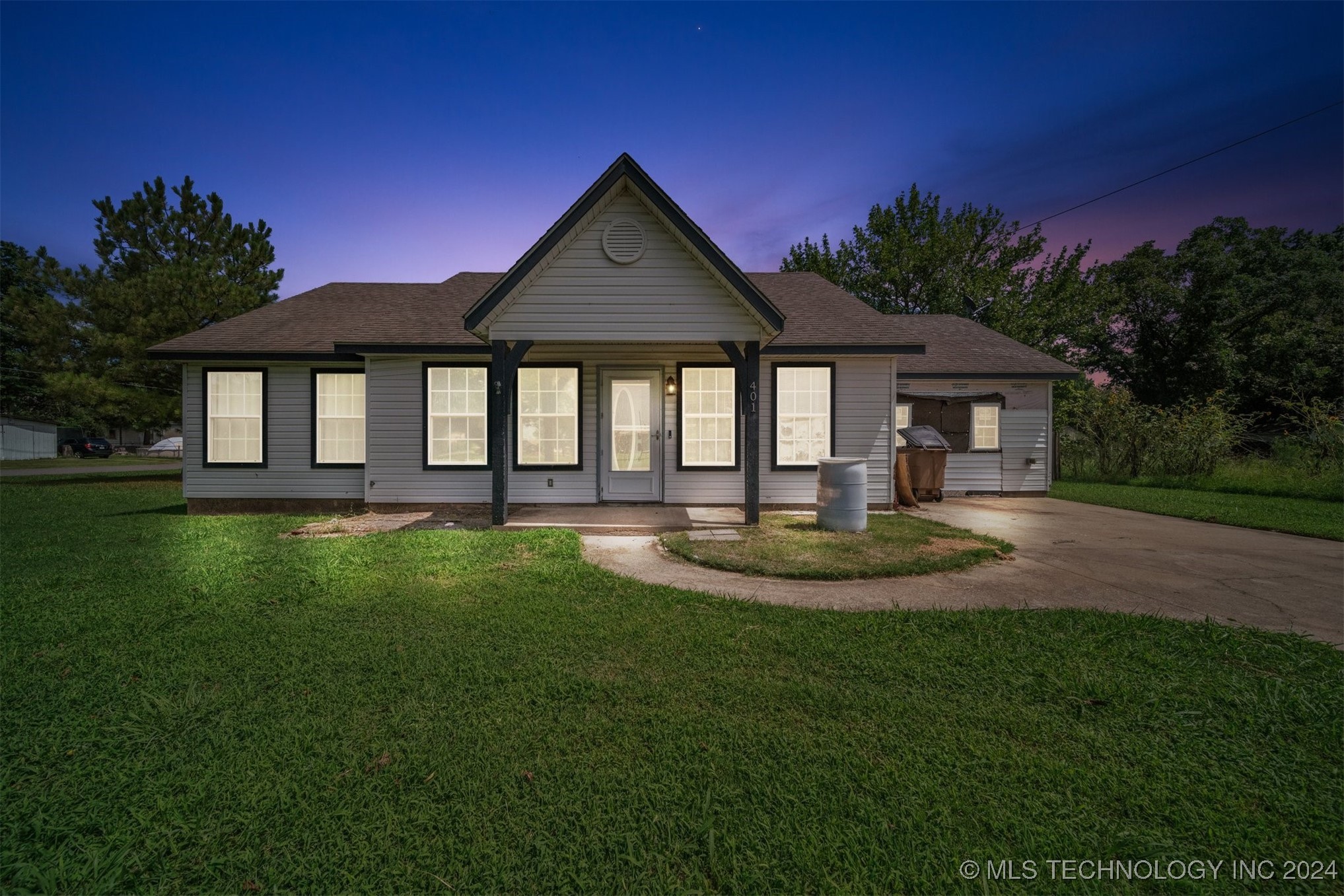 Monroe Ave, Wagoner, OK 74467