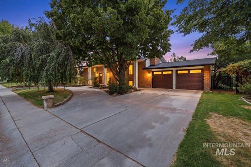 5203 N Sorrento Dr, Boise, ID, 83704 | Card Image