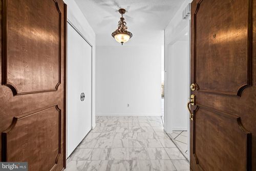 604-6210 Park Heights Ave, BALTIMORE, MD, 21215-3626 | Card Image