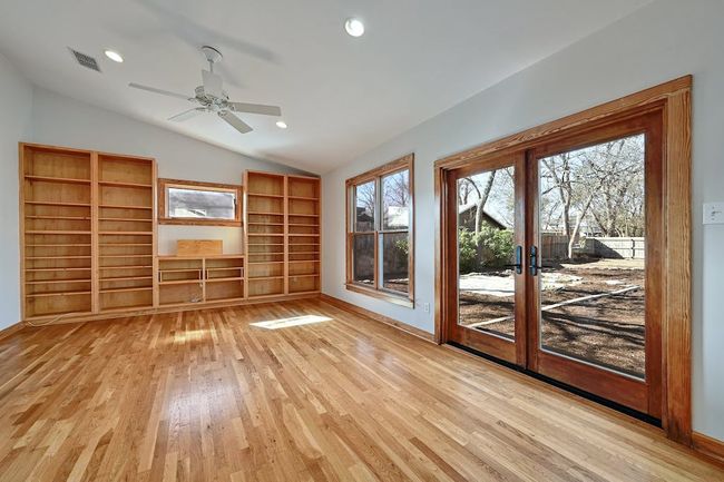 1102 Garner Ave, House other with 3 bedrooms, 2 bathrooms and 2 parking in Austin TX | Image 8