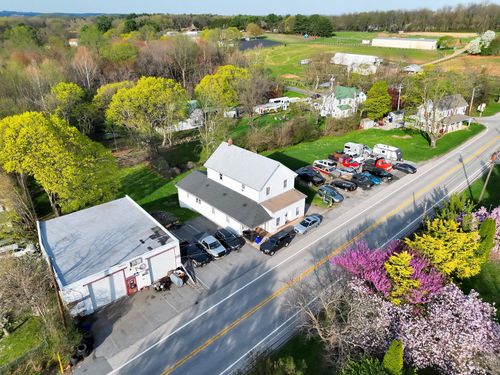 16700 Frederick Rd, MOUNT AIRY, MD, 21771-3310 | Card Image