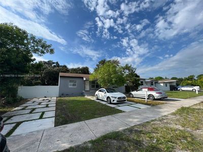 1472 Ne 150th St, House other with 3 bedrooms, 2 bathrooms and null parking in Miami FL | Image 3