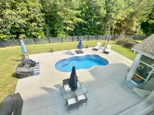 184 Cherry Grove Dr, Summerville, SC, 29483-8212 | Card Image