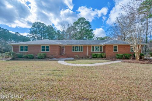 101 Dogwood Trl, Elizabeth City, NC, 27909-3207 | Card Image