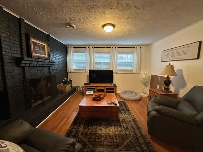 625 Robin St, House other with 3 bedrooms, 3 bathrooms and 2 parking in Bluefield VA | Image 26