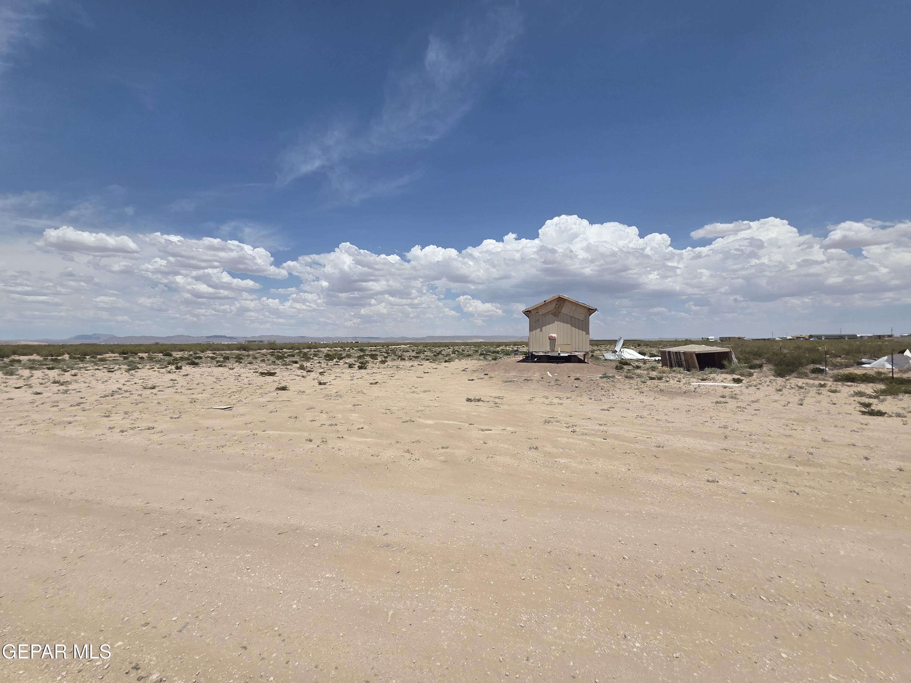 Land in El Paso 4