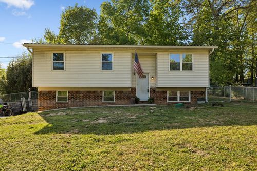 2240 Rolling Brook Dr Ne, Cleveland, TN, 37323-5916 | Card Image