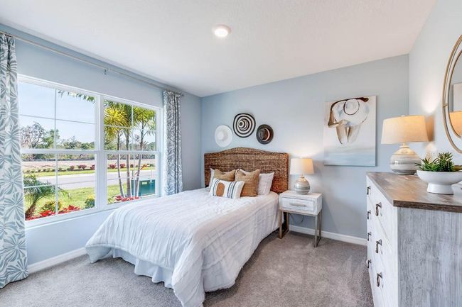 1354 Orchardgrass Cir, House other with 4 bedrooms, 2 bathrooms and null parking in Parrish FL | Image 4