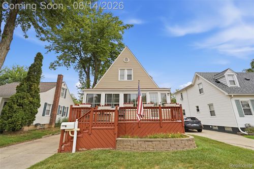 1998 Columbia Rd, Berkley, MI, 48072-1769 | Card Image