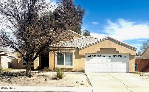3236 Mesa Ct, Rosamond, CA, 93560-7650 | Card Image