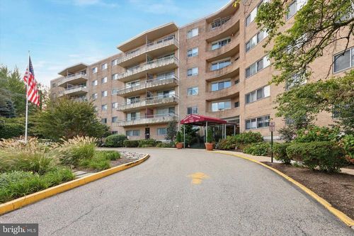 609-100 West Ave, JENKINTOWN, PA, 19046-2625 | Card Image