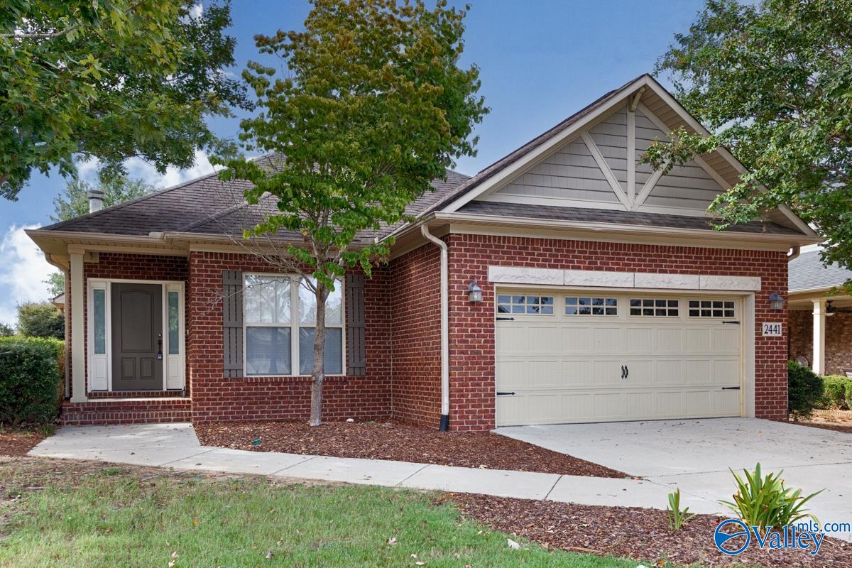 Bell Manor Dr, Huntsville, AL 35803