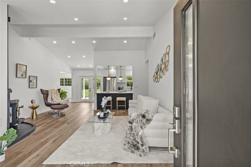 13240 Tripoli Avenue, Sylmar, CA, 91342 | Card Image