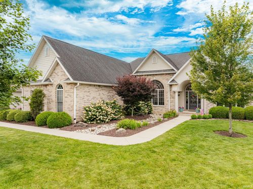 2605 N Wickersham Dr, Muncie, IN, 47304-9226 | Card Image