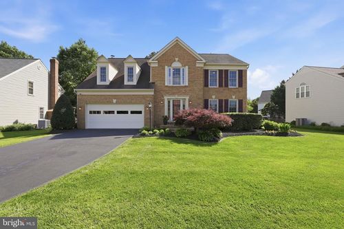 43197 Wayside Cir, ASHBURN, VA, 20147-4646 | Card Image