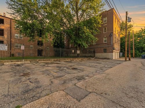 apt-2-205 Custer Ave, Evanston, IL, 60202-3591 | Card Image