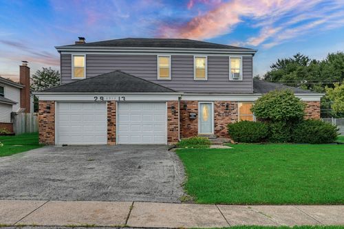 2913 Greenwood Rd, Hazel Crest, IL, 60429-2107 | Card Image