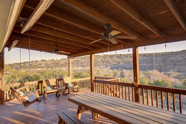 205 Cedar Cliff Loop, Home with 3 bedrooms, 2 bathrooms and 1 parking in Hunt TX | Image 31