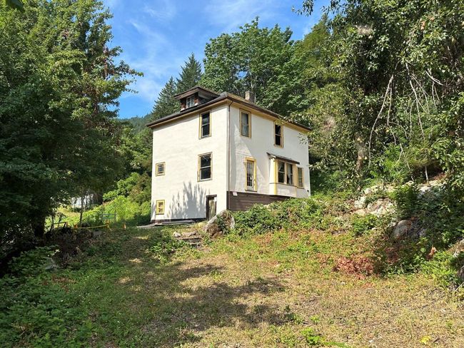 31010 Trans Canada Highway, House other with 5 bedrooms, 2 bathrooms and null parking in Yale BC | Image 16