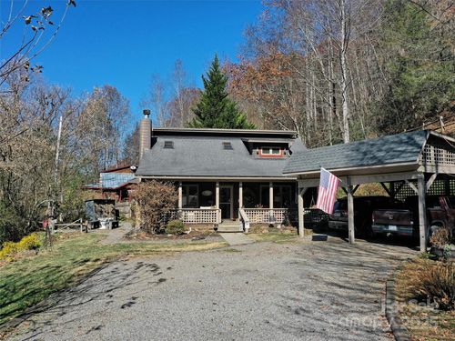 41 Cottontail Ln, Canton, NC, 28716-2211 | Card Image
