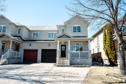 384 Flagstone Way, Newmarket, ON, L3X2R3 | Card Image