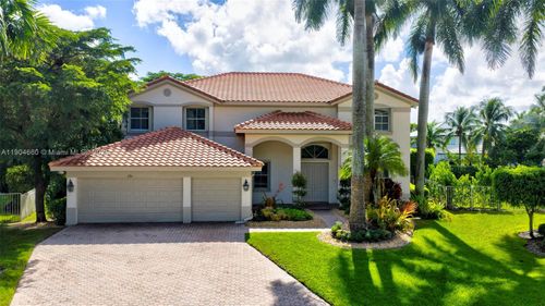 1781 Harbor Pointe Cir, Weston, FL, 33327-1332 | Card Image