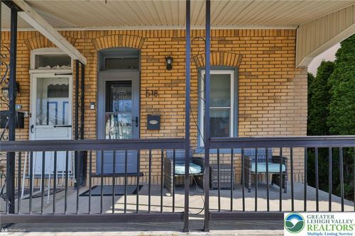 518 Ridge St, EMMAUS, PA, 18049-2426 | Card Image