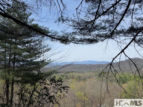 473 Echo Ridge Rd, Whittier, NC, 28789-7926 | Card Image