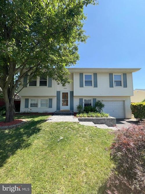 1006 Christmas Ln, GAMBRILLS, MD, 21054-1517 | Card Image