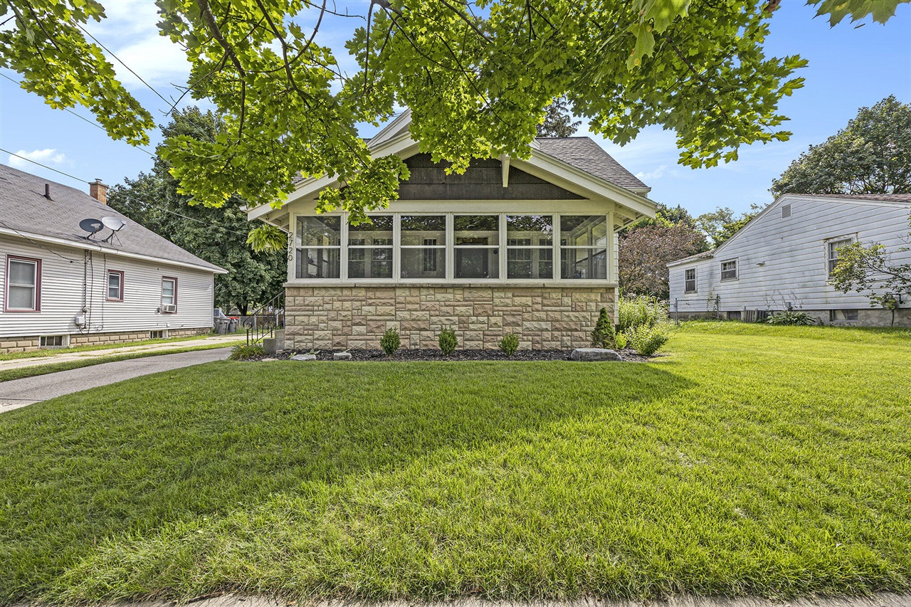 Wyoming Ave, Wyoming, MI 49519