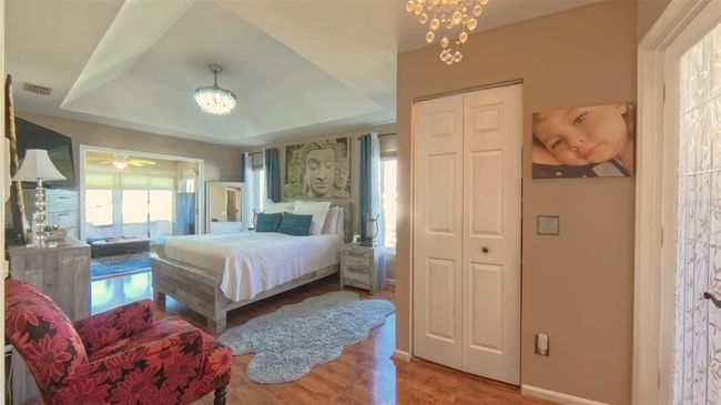 Master Bedroom | Image 14