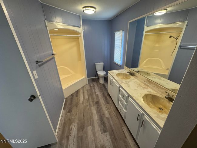 155 Molly Cir, House other with 3 bedrooms, 2 bathrooms and 3 parking in Sun Valley NV | Image 10