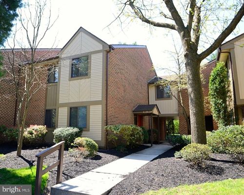 604 Cypress Point Cir, MOUNT LAUREL, NJ, 08054 | Card Image