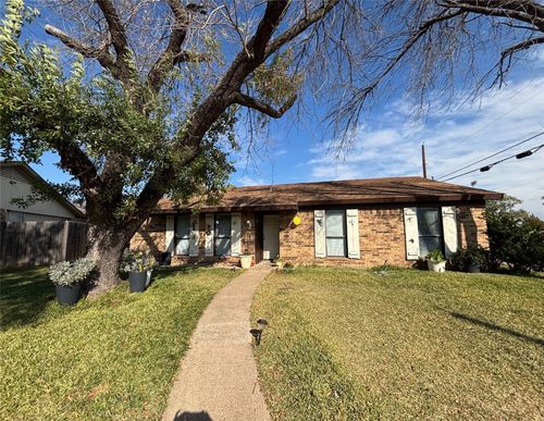 1211 Oates Ct, Mesquite, TX, 75150-1310 | Card Image