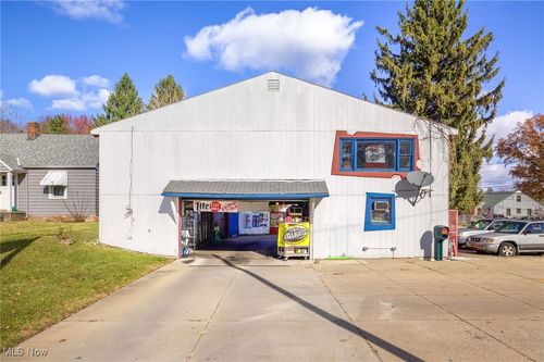 3460 Lincoln Way E, Massillon, OH, 44646-3763 | Card Image