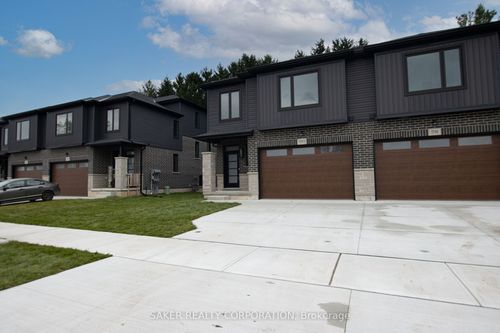 575 Regent St, Mount Brydges, ON, N0L1W0 | Card Image