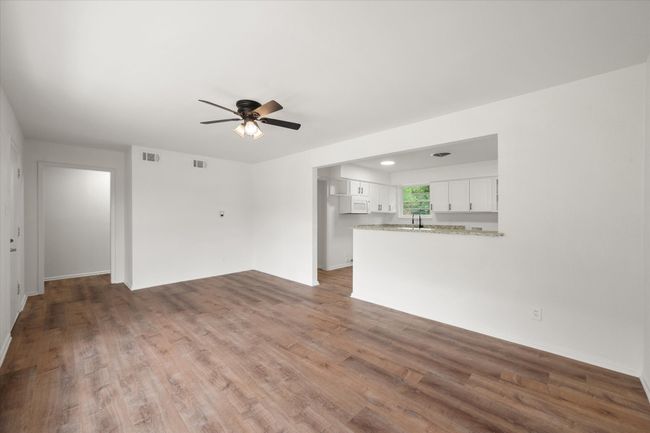 2040 Bowie Dr, House other with 3 bedrooms, 2 bathrooms and null parking in Corsicana TX | Image 8