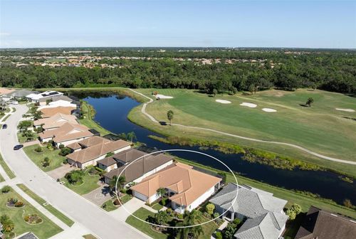 461 Fairway Isles Dr, VENICE, FL, 34285-5661 | Card Image