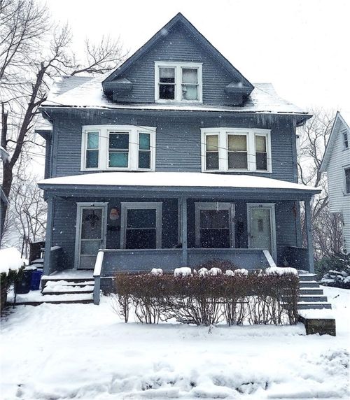 42 W 4th St, Oil City, PA, 16301-2774 | Card Image