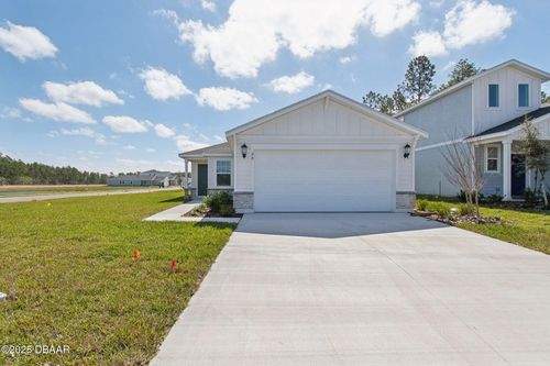 28 Sandy Ln, Palm Coast, FL, 32164-2681 | Card Image