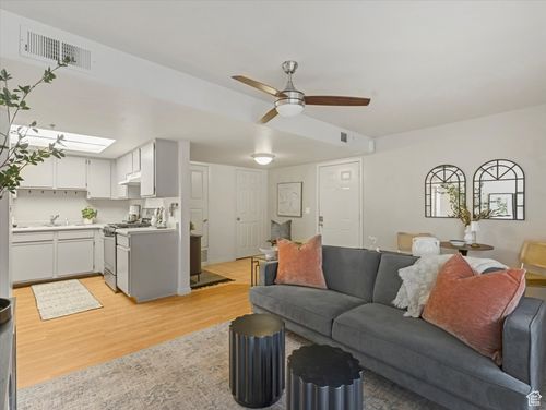 apt-b6-543 S 900 E, Salt Lake City, UT, 84102-2966 | Card Image