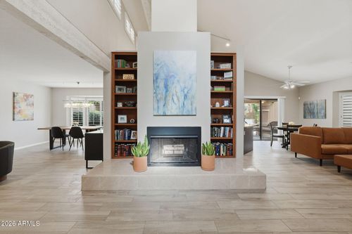 1020 E Desert Cove Ave, Phoenix, AZ, 85020-1150 | Card Image