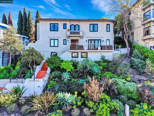 2040 Lakeshore Ave, Oakland, CA, 94606-1122 | Card Image