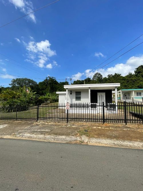 51 Calle Parque, AGUADILLA, PR, 00603-6203 | Card Image