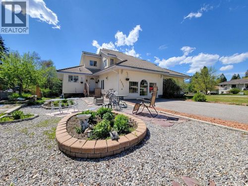 4932 Aspen Grove Pl, Fairmont Hot Springs, BC, V0B1L1 | Card Image